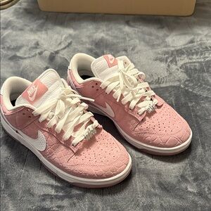 Nike Women's Quilted Pink and White custom made 8.5